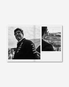 Esses Magazine Issue 02
